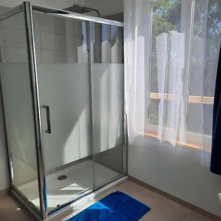 בית נופש Le Babord *